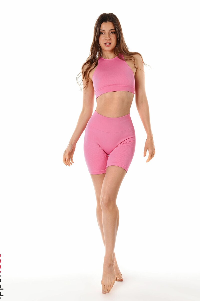 Вася, 18 лет, 5 размер груди